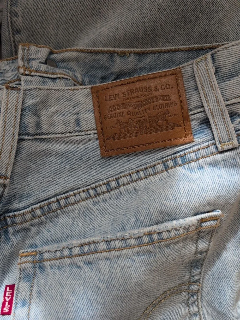 Levi's Ribcage Straight Ankle High Rise Jeans Light Wash W27 L29 - Picture 7 of 8